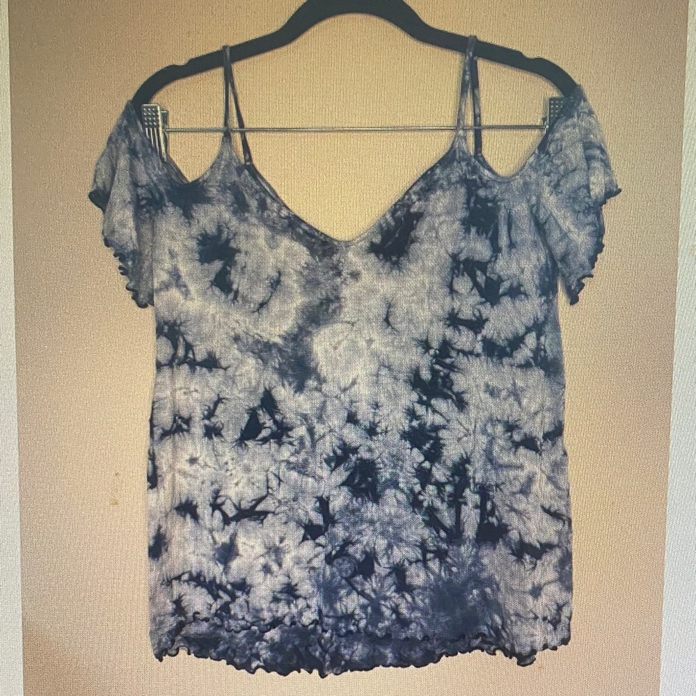 Women’s Tie-Dye Cold-Shoulder V-Neck Top - Blue